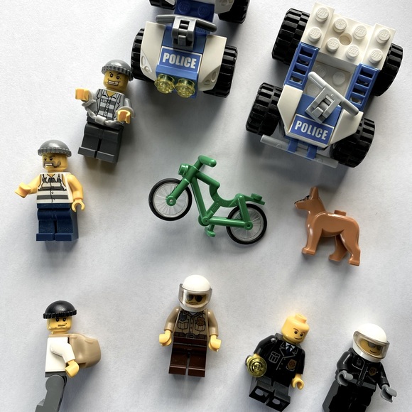 Lego Other - Lego police with robbers, 2 quads, bike and dog